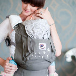 ergobaby-original-infant-insert-galaxy-1